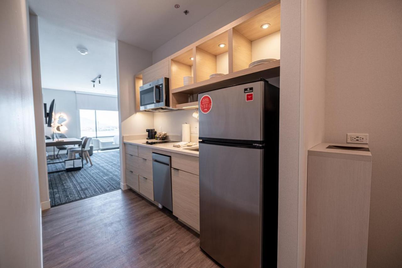 Towneplace Suites By Marriott Las Vegas North I-15 Eksteriør billede