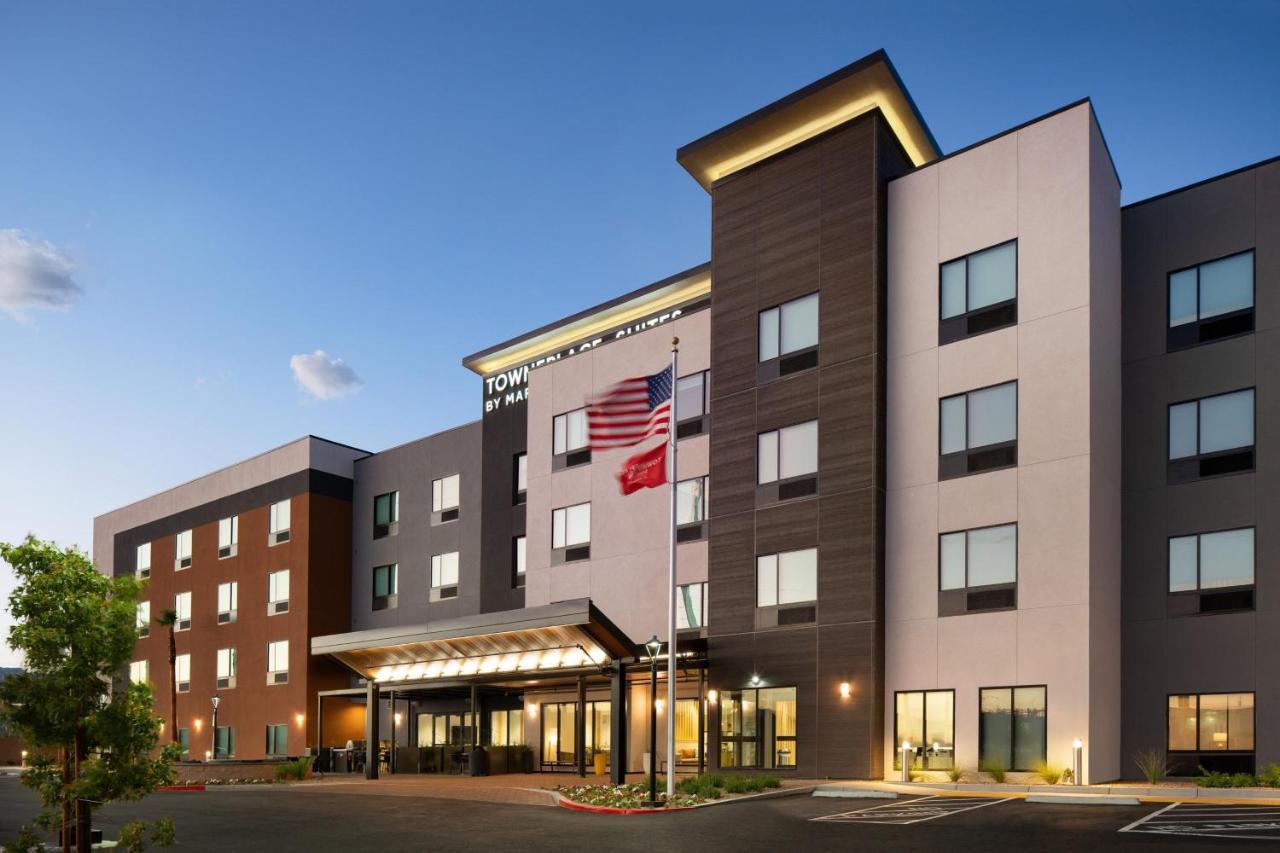 Towneplace Suites By Marriott Las Vegas North I-15 Eksteriør billede